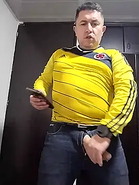 BigCristh79 online show from March 26, 7:18 pm