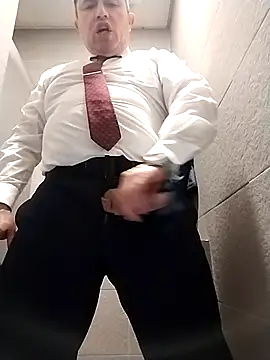 BigCristh79 online show from December 4, 7:59 am