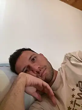 Michaell Spinelly online show from March 11, 8:27 pm