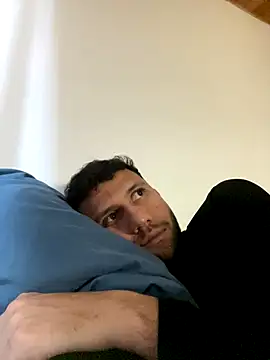 Michaell Spinelly online show from September 18, 8:44 pm