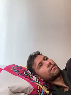 Michaell Spinelly online show from September 10, 5:33 pm