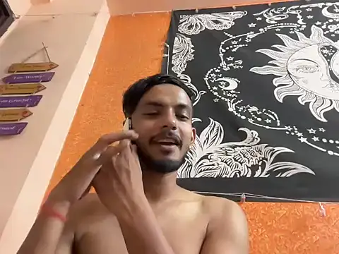 Snapshot of SharpSatyam chatting on September 16, 10:38 am SharpSatyam online show from September 16, 10:38 am
