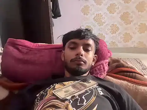 Snapshot of SharpSatyam chatting on October 1, 8:18 am SharpSatyam online show from October 1, 8:18 am