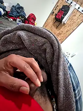 uratre online show from November 26, 9:01 am