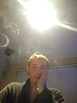 piercingpik online show from November 3, 9:05 pm