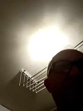 Io125 online show from November 24, 11:17 pm