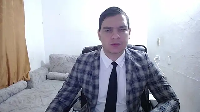 Victor Maitland online show from April 11, 9:29 pm