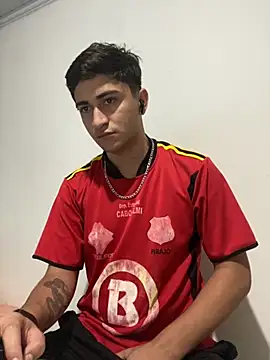 Tavinho067 online show from November 7, 2:37 am