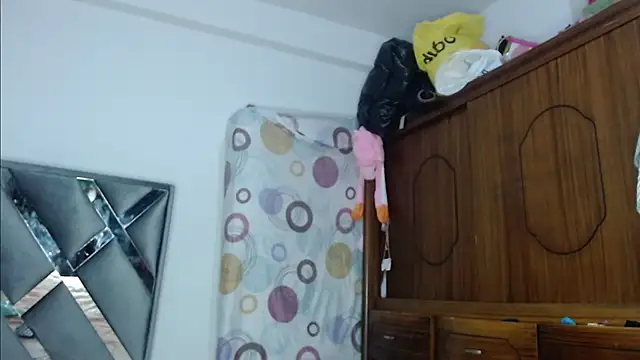 Tom Hardy11 online show from November 4, 11:28 pm