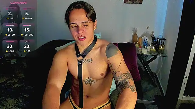 Maximiliano scoott   online show from March 14, 9:44 pm