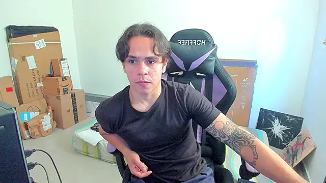 Maximiliano scoott   online show from October 28, 6:21 pm