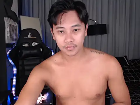 alexsuckable01 online show from April 15, 7:14 pm