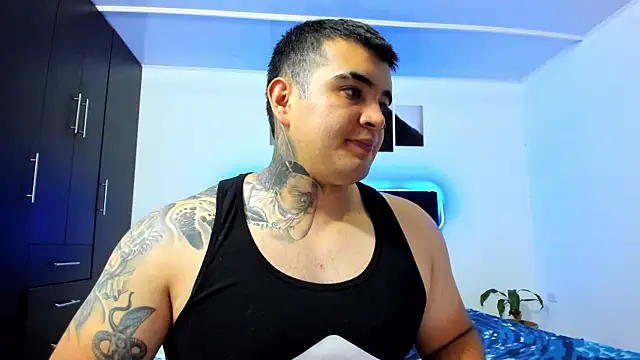 Snapshot of thiago__cp01 chatting on September 25, 6:12 am thiago  cp01 online show from September 25, 6:12 am