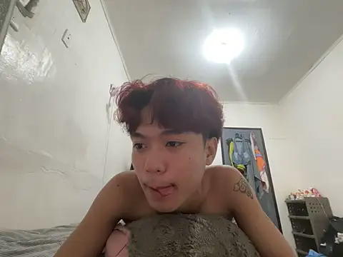 ur little secret online show from October 8, 4:22 pm