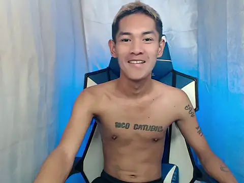 riks tyler online show from December 22, 2:42 am