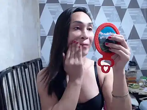 Wiynwyn Delamerced1989 online show from October 25, 10:33 pm