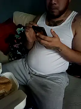 bellylova online show from February 19, 4:14 pm