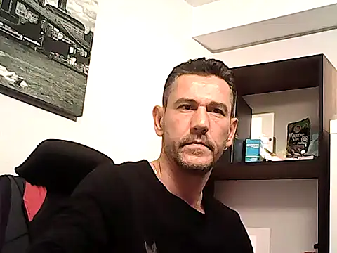 mastercharisma35 online show from April 3, 5:10 pm