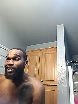 Snapshot of EbonyKing69 chatting on October 18, 12:32 pm EbonyKing69 online show from October 18, 12:32 pm