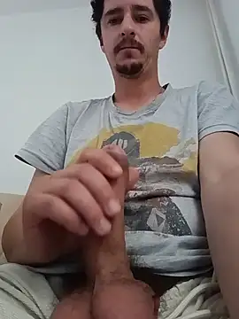 hugecock4u1990 online show from May 24, 12:33 pm