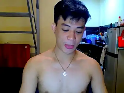 ASIANFULLYLOADEDCUM online show from May 31, 5:45 pm