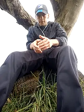 Thomasjons  online show from November 7, 3:04 pm