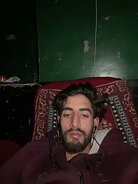 lyath3245 online show from February 2, 7:33 pm