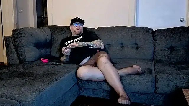 pantyhoselover54 online show from April 3, 3:47 am