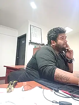 Rolo-Sumiso online show from February 20, 10:11 pm