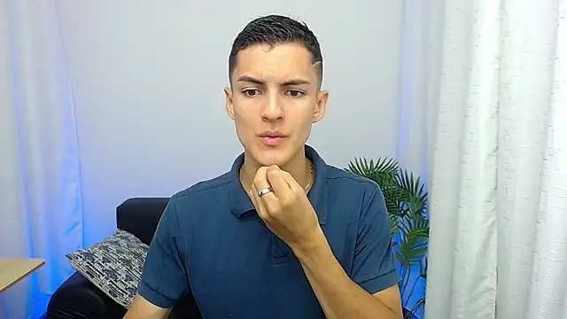 Matiius18 online show from October 8, 2:10 pm