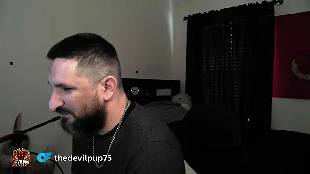 DevilPup75  online show from May 28, 1:53 pm