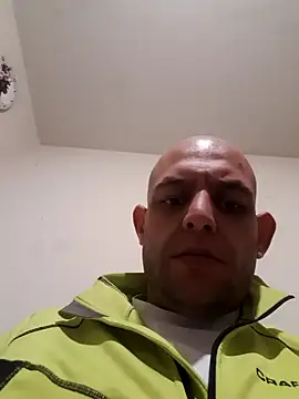 milenski74 online show from December 15, 10:18 pm