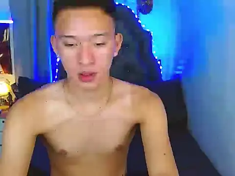 iconicmateo online show from January 8, 7:19 pm