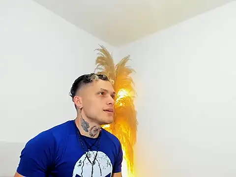 Kieran kian online show from February 17, 1:04 am