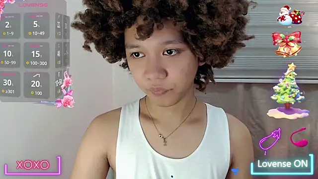 9INCHESHARDCOCK online show from December 5, 6:42 am