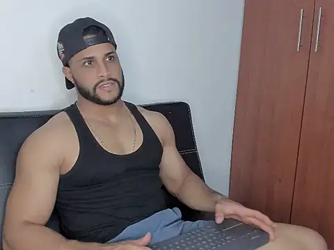 Pier Simons online show from October 1, 6:17 am