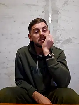 Alex-andru88 online show from December 1, 6:49 am