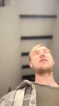 RollingGirlsXXX online show from January 18, 11:29 pm