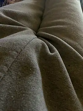 MuzzyFacing online show from February 7, 1:29 pm