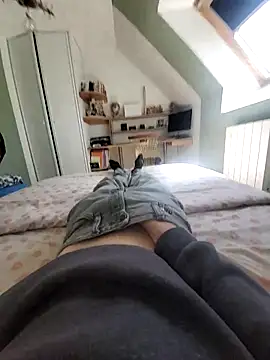 Vivi131p online show from April 23, 12:29 pm