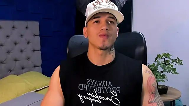 rocoo santos online show from October 23, 1:09 am