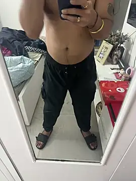 7 INCH MONSTER online show from February 9, 7:24 am