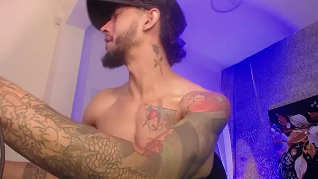 jonas conor online show from December 1, 8:12 pm