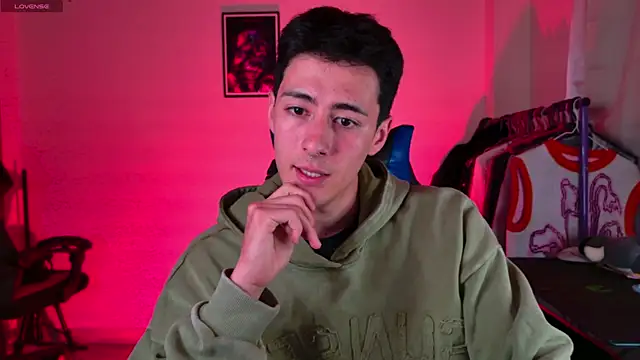 Jeremias miller online show from December 18, 11:56 pm