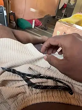 Xharmakesyoufeelorgasms online show from April 12, 10:28 am