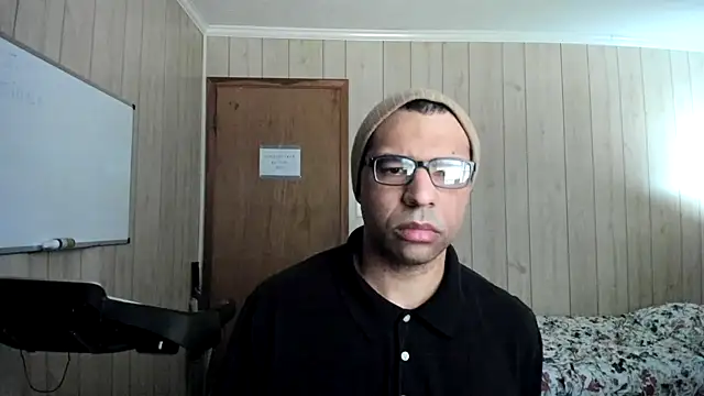 NaturalBeautyQueen online show from October 28, 5:04 pm