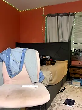 bearcub300 online show from October 2, 5:55 am