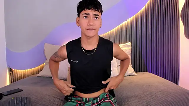 Dominic ghost online show from November 25, 2:02 am