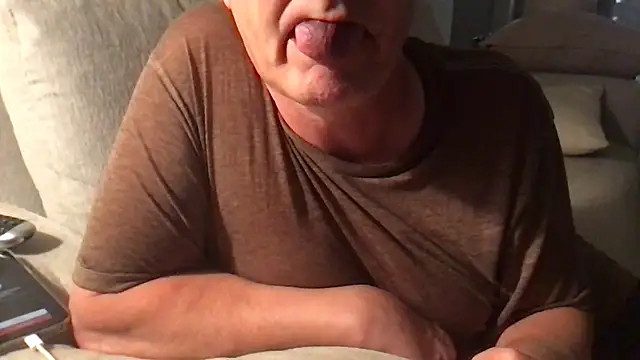 Daddy Mike69 online show from April 19, 5:29 am