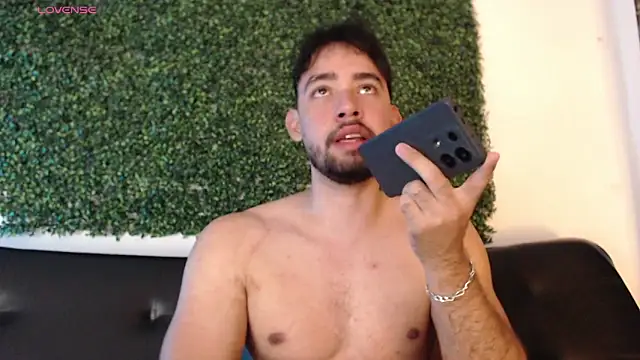 sam ford 2 online show from February 8, 1:00 am